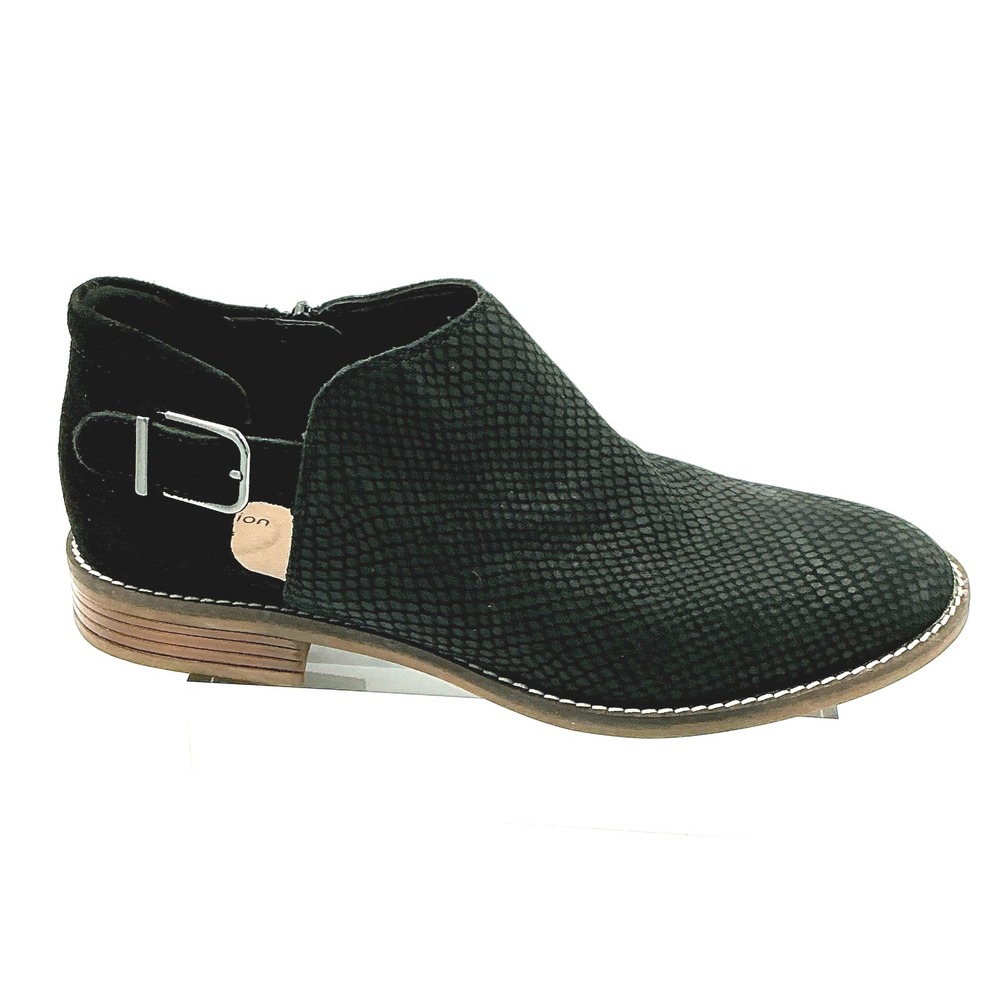 Clarks Collection Womens Size 10 Black Snakeskin Embossed Leather Ankle Booties